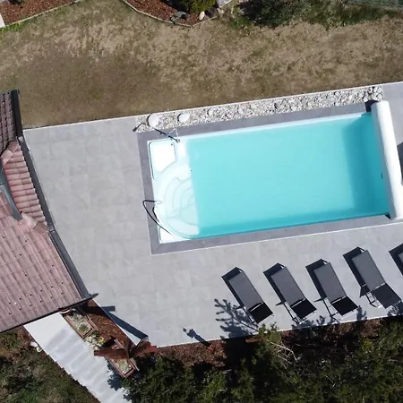 Ferienhaus Kraxlhutte Nyaraló Droschitz
